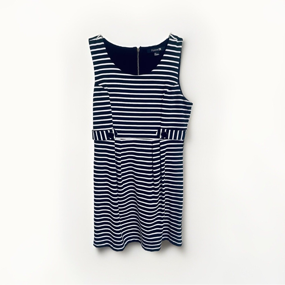 NWT Forever 21 Women L Black/White Sleeveless Striped Stretch Zip Dress